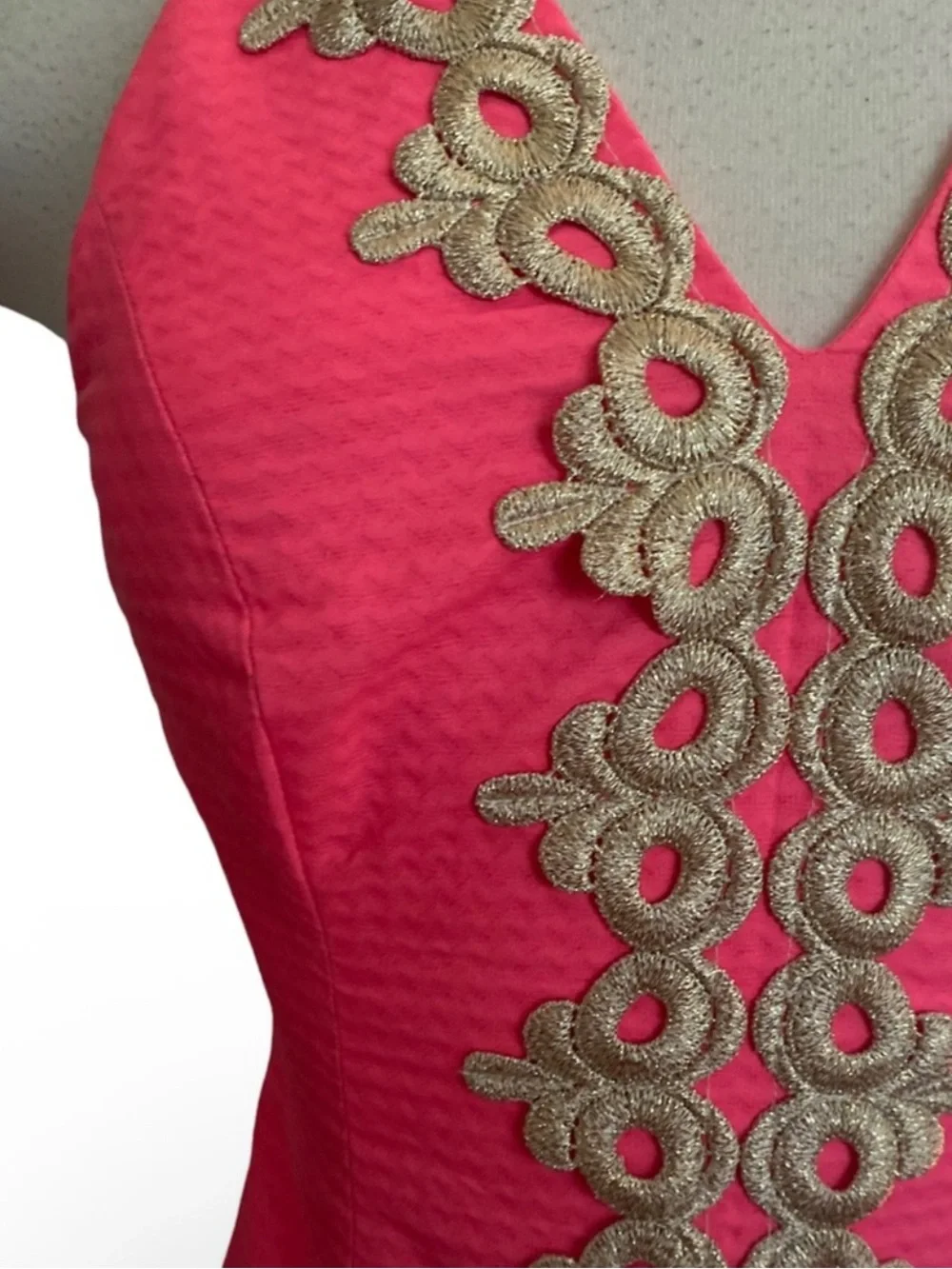 Sleeveless Pink Crochet-Trim Bodycon Dress - Picture 5 of 7